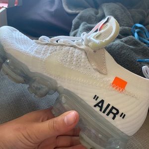 NIKE x OFF-WHITE VAPORMAX